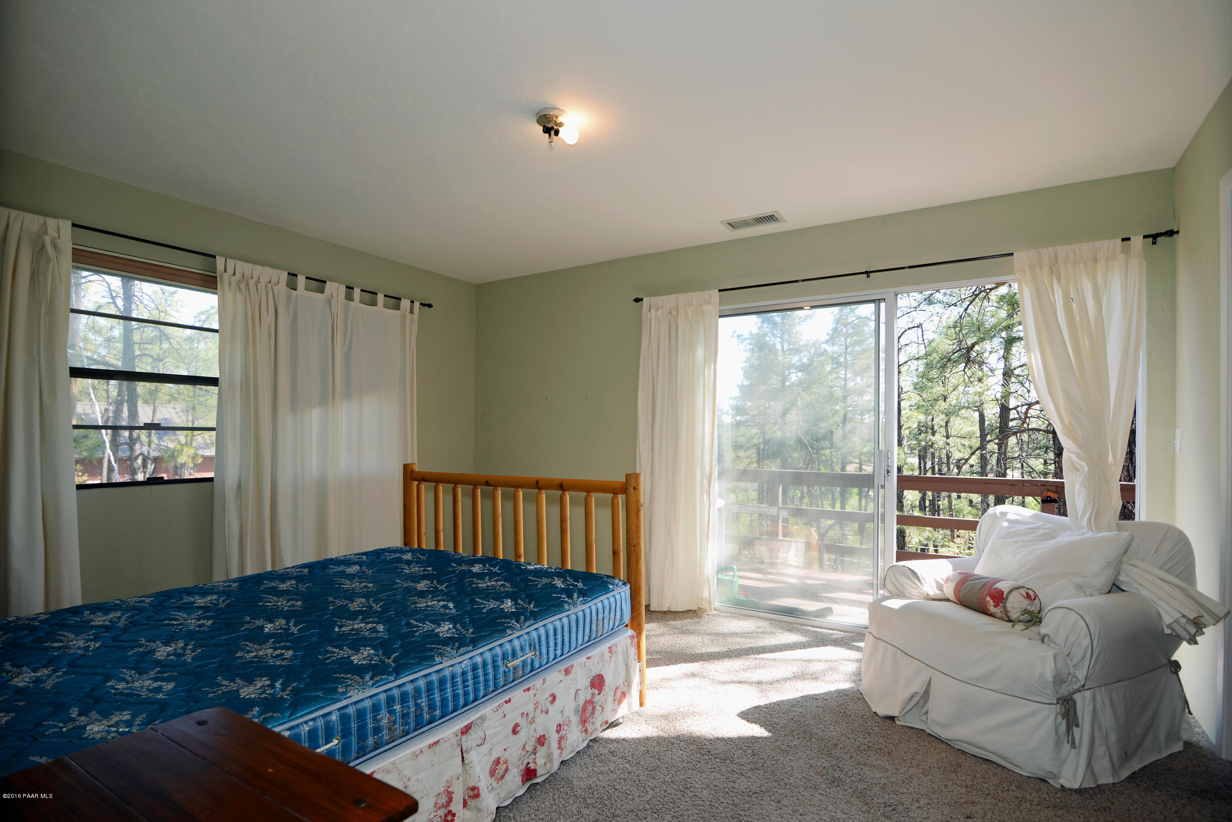 2228 Thumb Butte Road Prescott, AZ 86305 - Photo 10 of 12 Master Bedroom