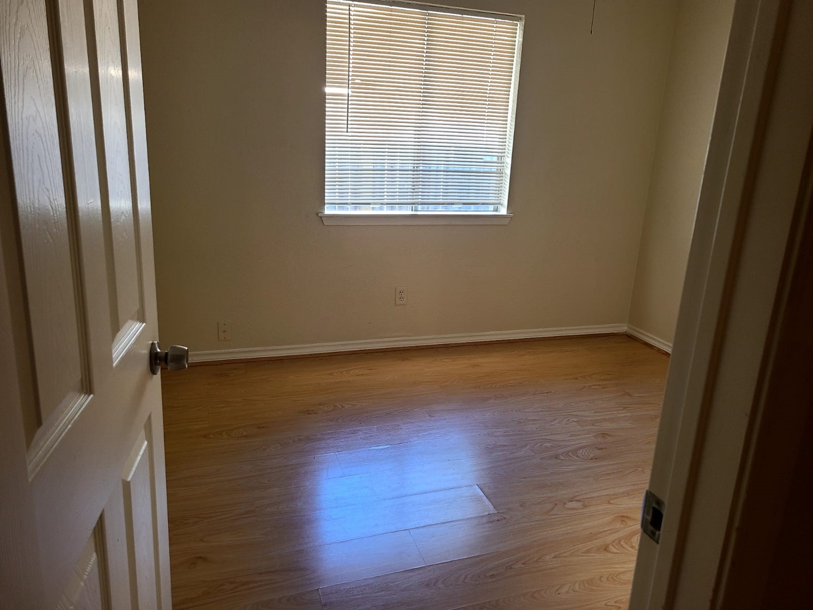 2410 Spring Dusk Drive Spring, TX 77373 - Photo 2 of 11