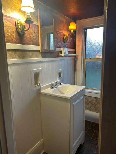 1007 North Center Street Bonham, TX 75418 - Photo 33 of 37 Half bath downstairs