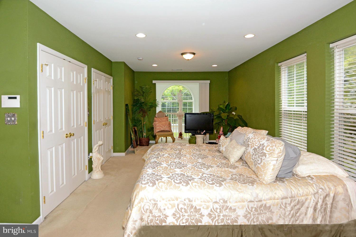 1247 Bacon Ridge Road Crownsville, MD 21032 - Photo 15 of 24 Upper Level Master Suite with Double Closets