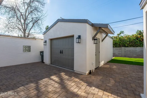$1,590,000 | 5144 North 6th Street, Phoenix, AZ 85012