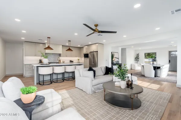 $1,590,000 | 5144 North 6th Street, Phoenix, AZ 85012