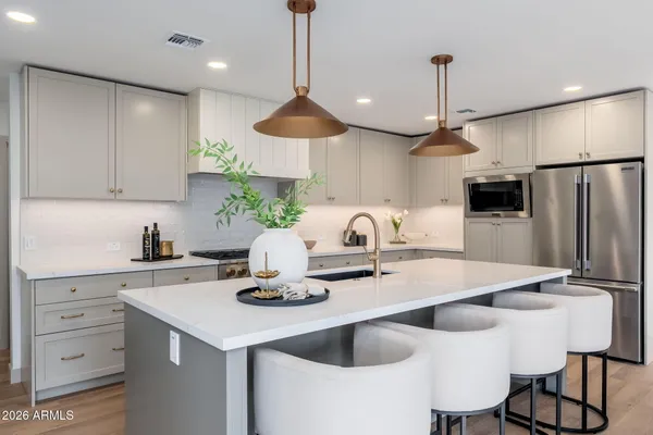 $1,590,000 | 5144 North 6th Street, Phoenix, AZ 85012