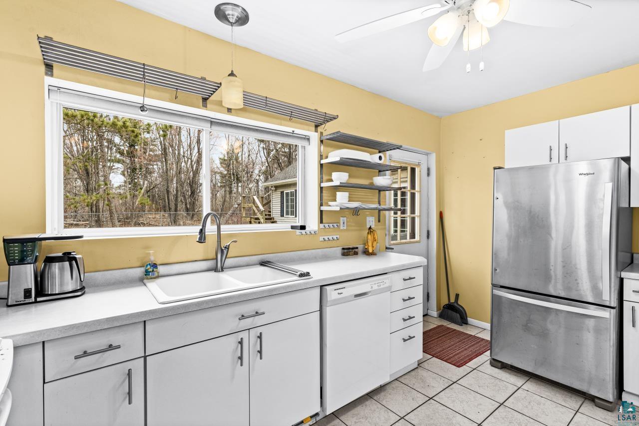 1201 Anderson Road Duluth, MN 55811 - Photo 15 of 64