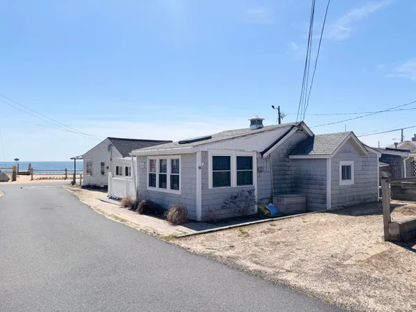 $299,000 | 241 Old Wharf Road, Unit 91, Dennis Port, MA 02639