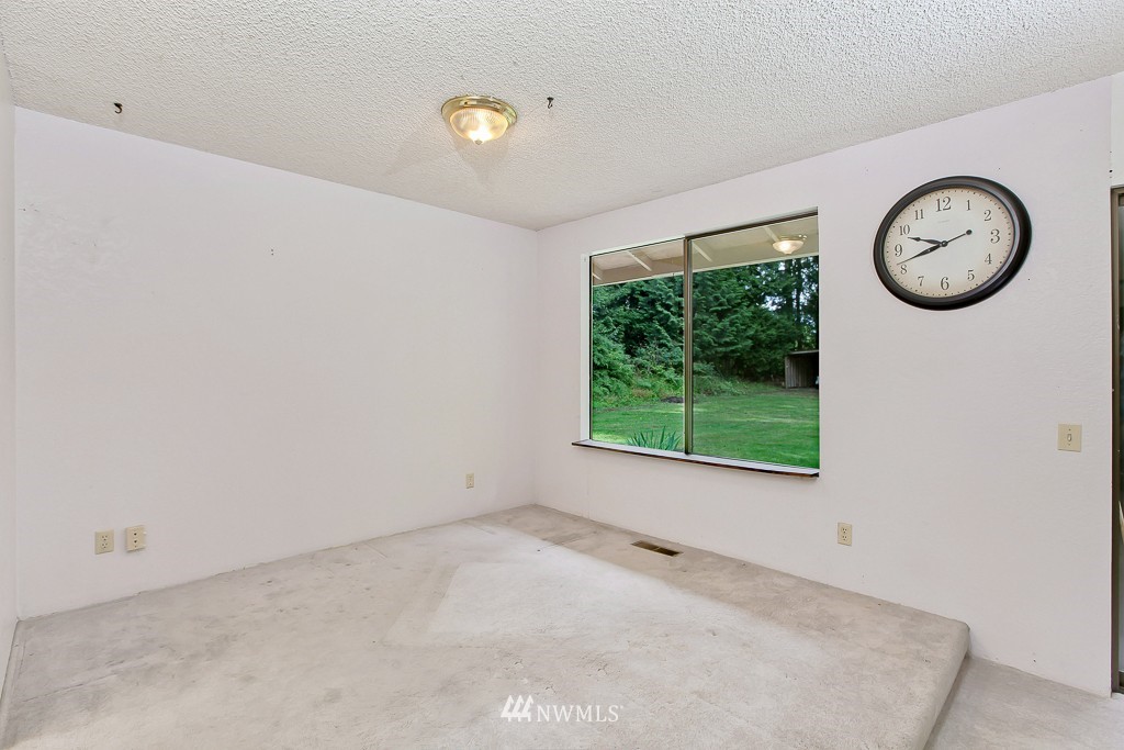2524 189th Street Southeast Bothell, WA 98012 - Photo 8 of 20