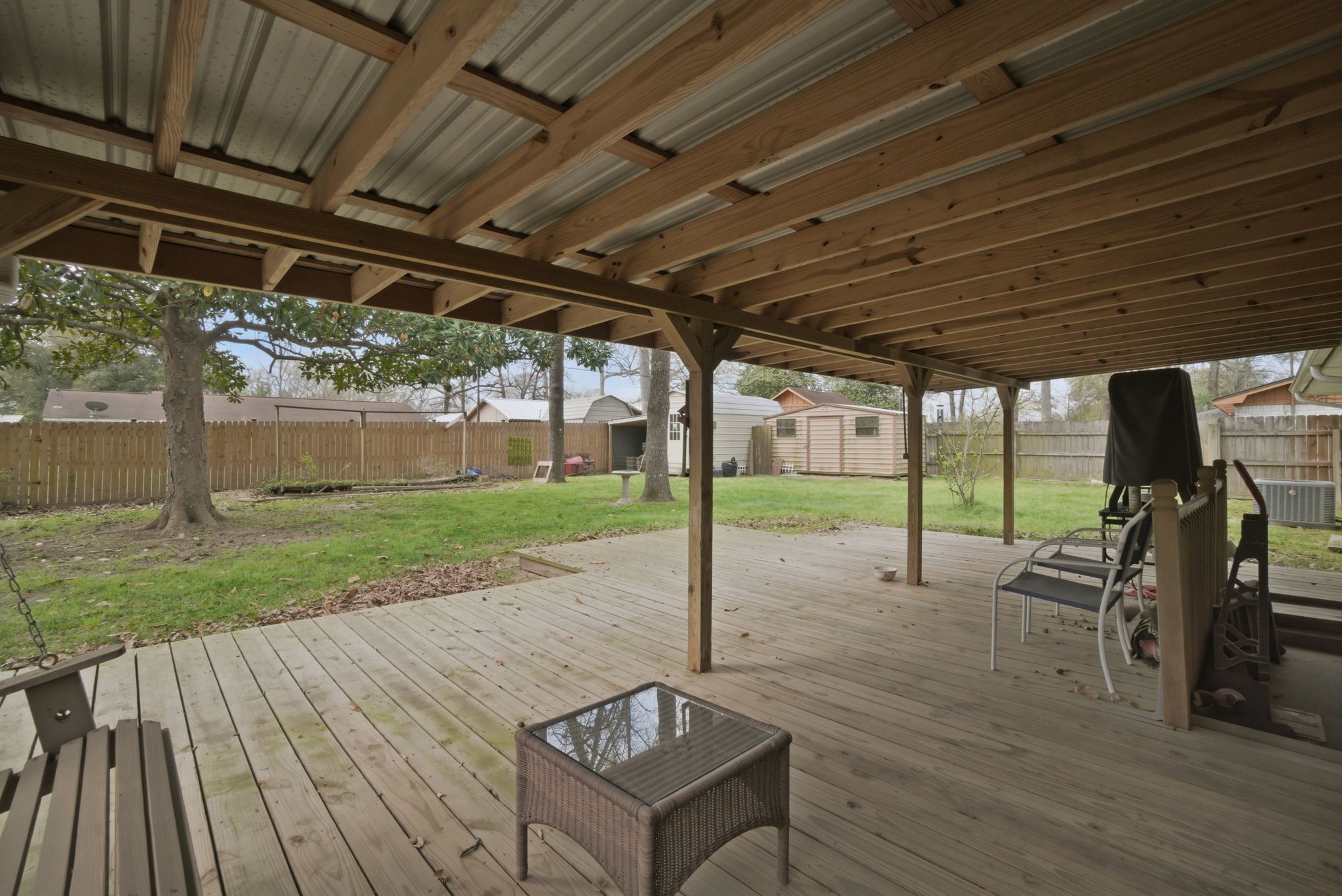 209 Red Oak Street Livingston, TX 77351 - Photo 26 of 34 Backporch