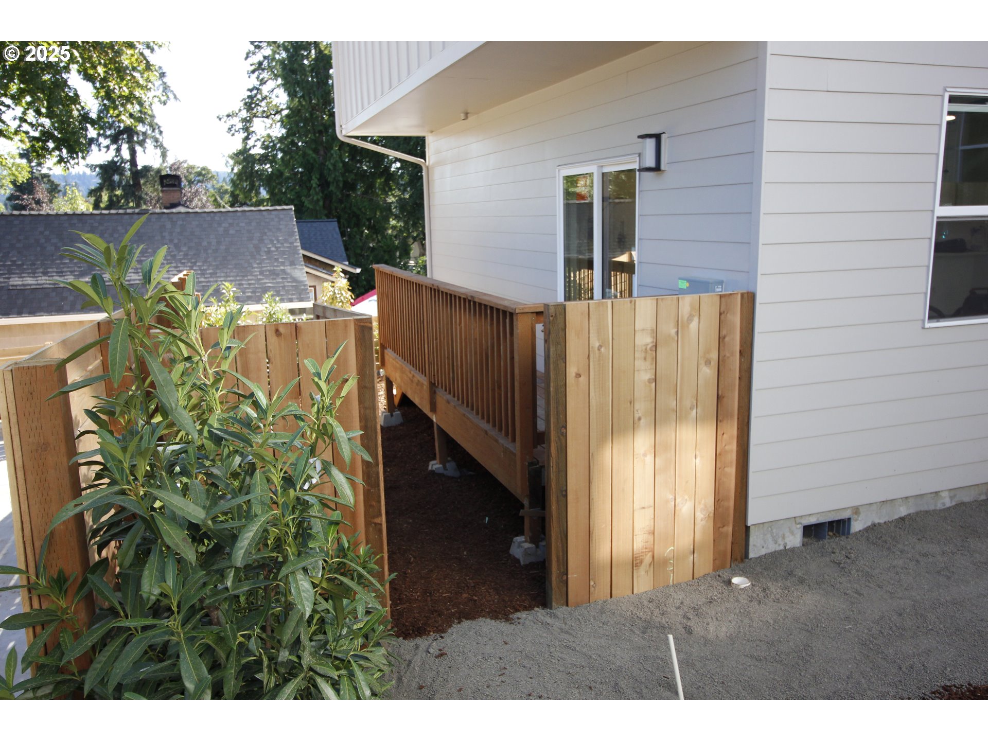 4801 Southeast Ina Avenue Milwaukie, OR 97267 - Photo 2 of 25 a view of outdoor space and yard