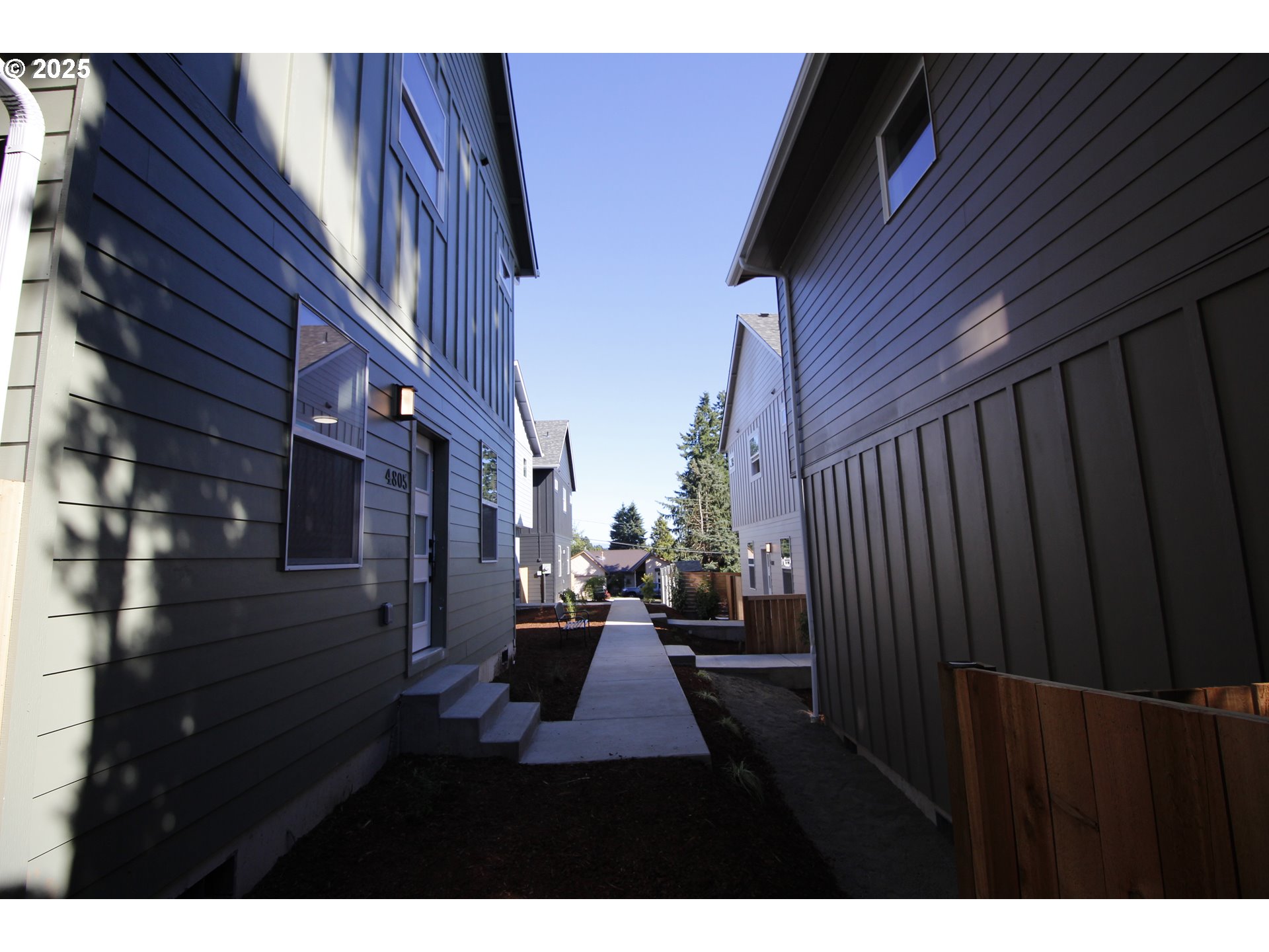 4801 Southeast Ina Avenue Milwaukie, OR 97267 - Photo 4 of 25 a view of city