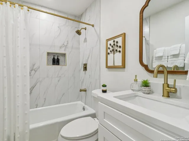 a view of backyard with green space