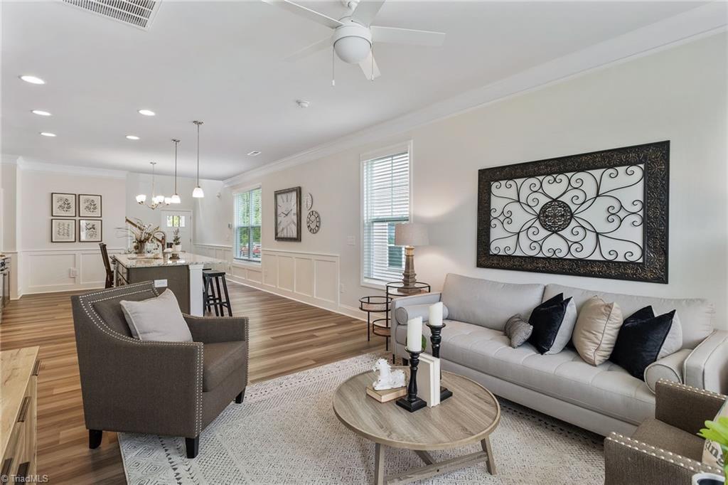 812 Riley Lane Greensboro, NC 27455 - Photo 14 of 30 Gallery Image 14
