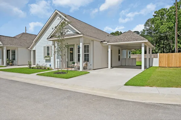 $2,150 | 33455 Buckshot Lane, Unit 119, Spring, TX 77382