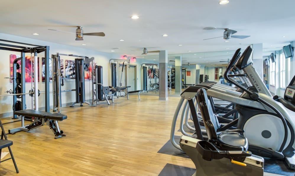 747 Ralph McGill Boulevard Northeast, Unit 217 Atlanta, GA 30312 - Photo 22 of 28 a view of a room with gym equipment