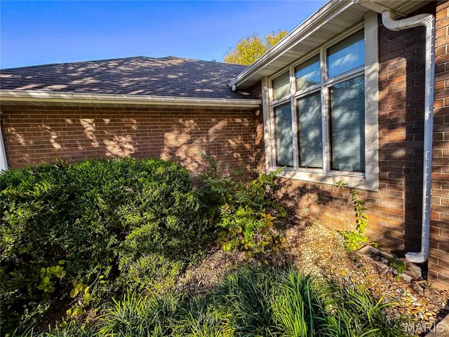 $255,900 | 888 South Long Drive, Springfield, MO 65802