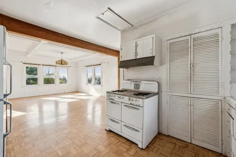 $799,000 | 5765 Manila Avenue, Oakland, CA 94618