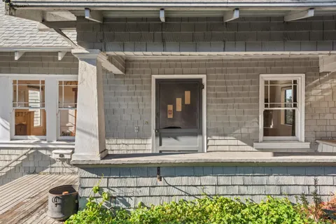 $799,000 | 5765 Manila Avenue, Oakland, CA 94618