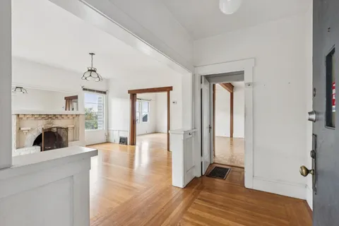 $799,000 | 5765 Manila Avenue, Oakland, CA 94618