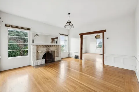 $799,000 | 5765 Manila Avenue, Oakland, CA 94618