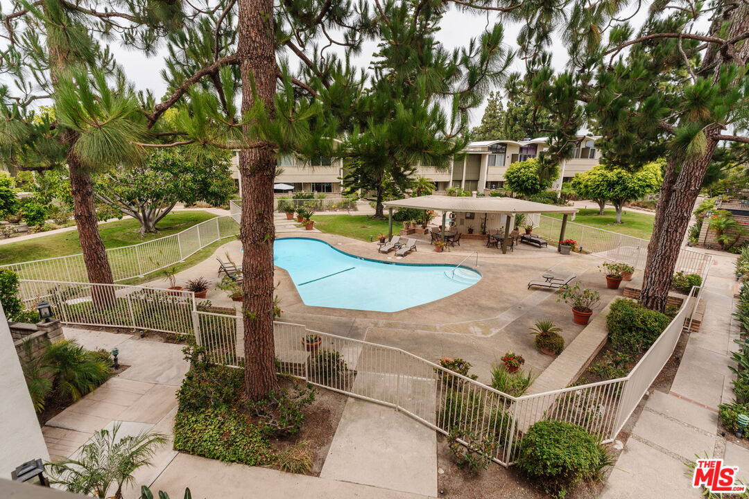 13210 Fiji Way, Unit M Marina del Rey, CA 90292 - Photo 19 of 23