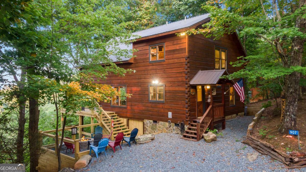 907 Ripshin Mountain Road Blue Ridge, GA 30513 - Photo 7 of 54