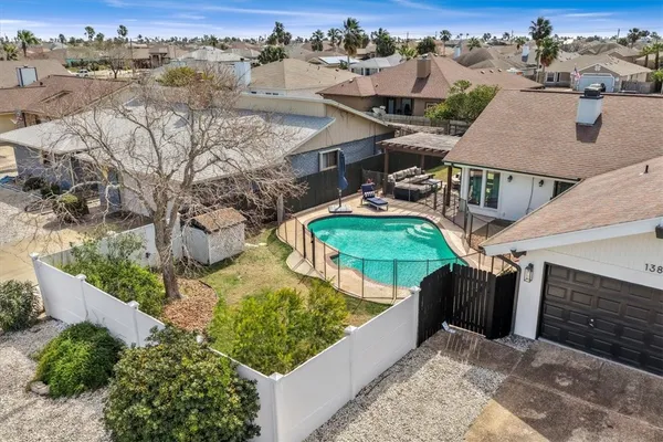 $418,000 | 13833 Flintlock Drive, Corpus Christi, TX 78418