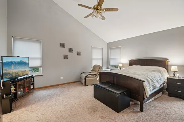 $719,000 | 14355 West Spring Meadow Court, Libertyville, IL 60048