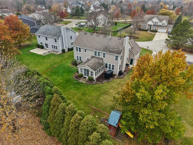 $719,000 | 14355 West Spring Meadow Court, Libertyville, IL 60048