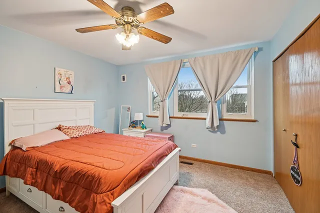 $719,000 | 14355 West Spring Meadow Court, Libertyville, IL 60048