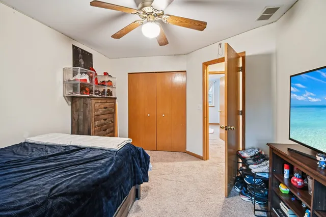 $719,000 | 14355 West Spring Meadow Court, Libertyville, IL 60048