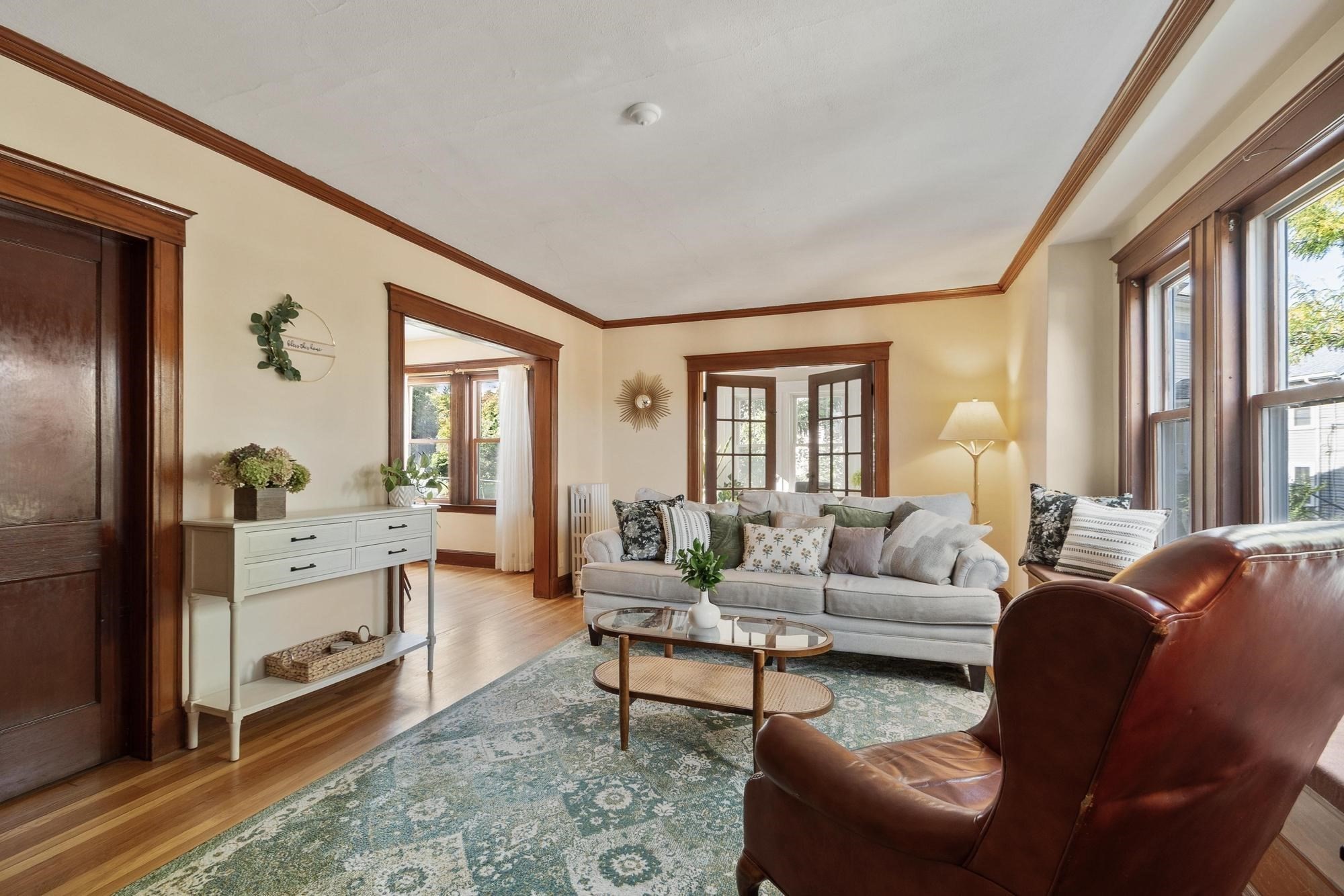 22 Moulton Road, Unit 1 Arlington, MA 02476 - Photo 2 of 26 Gallery Image 2