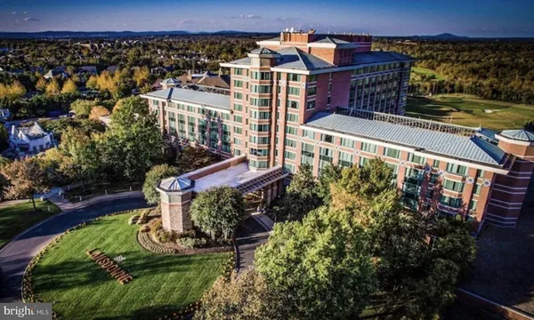 $2,345,000 | 43295 Fieldsview Court, Leesburg, VA 20176