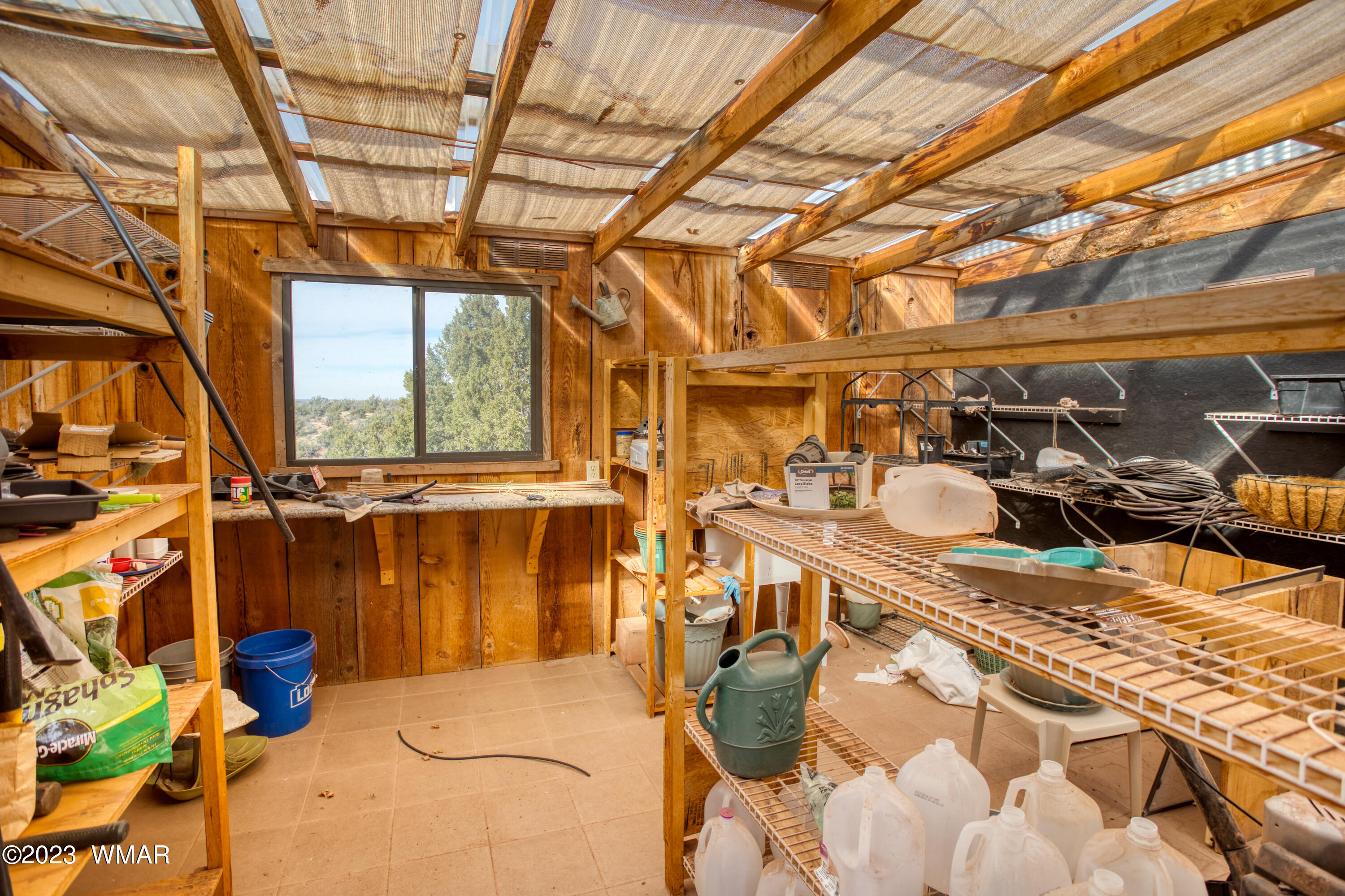27 County Road Concho, AZ 85924 - Photo 16 of 54 Garden Room