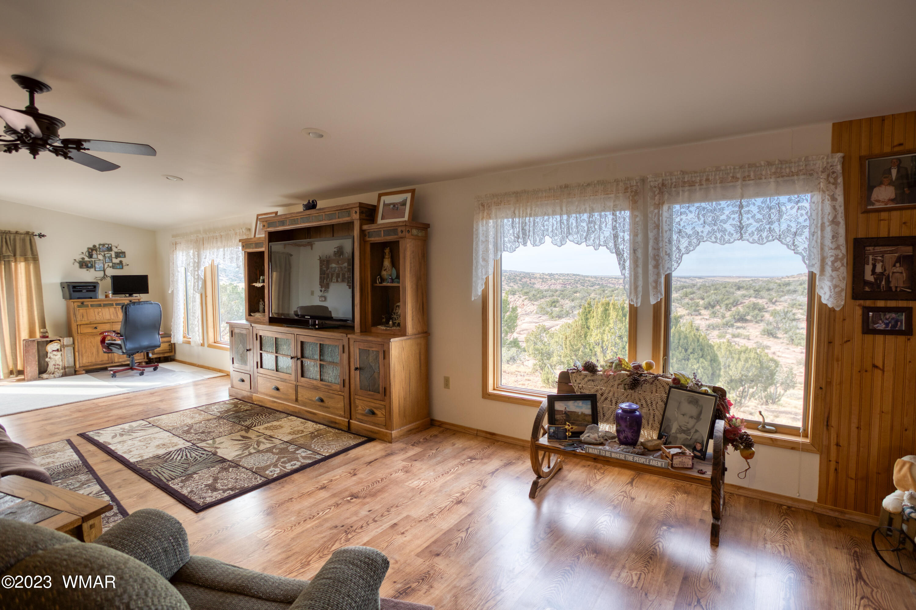 27 County Road Concho, AZ 85924 - Photo 30 of 54 Family Room