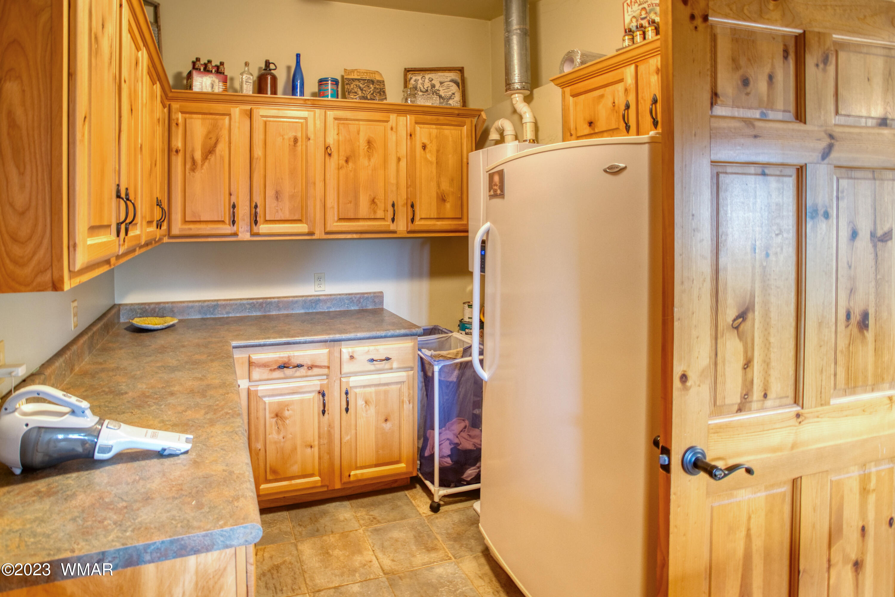 27 County Road Concho, AZ 85924 - Photo 42 of 54 Utility Room