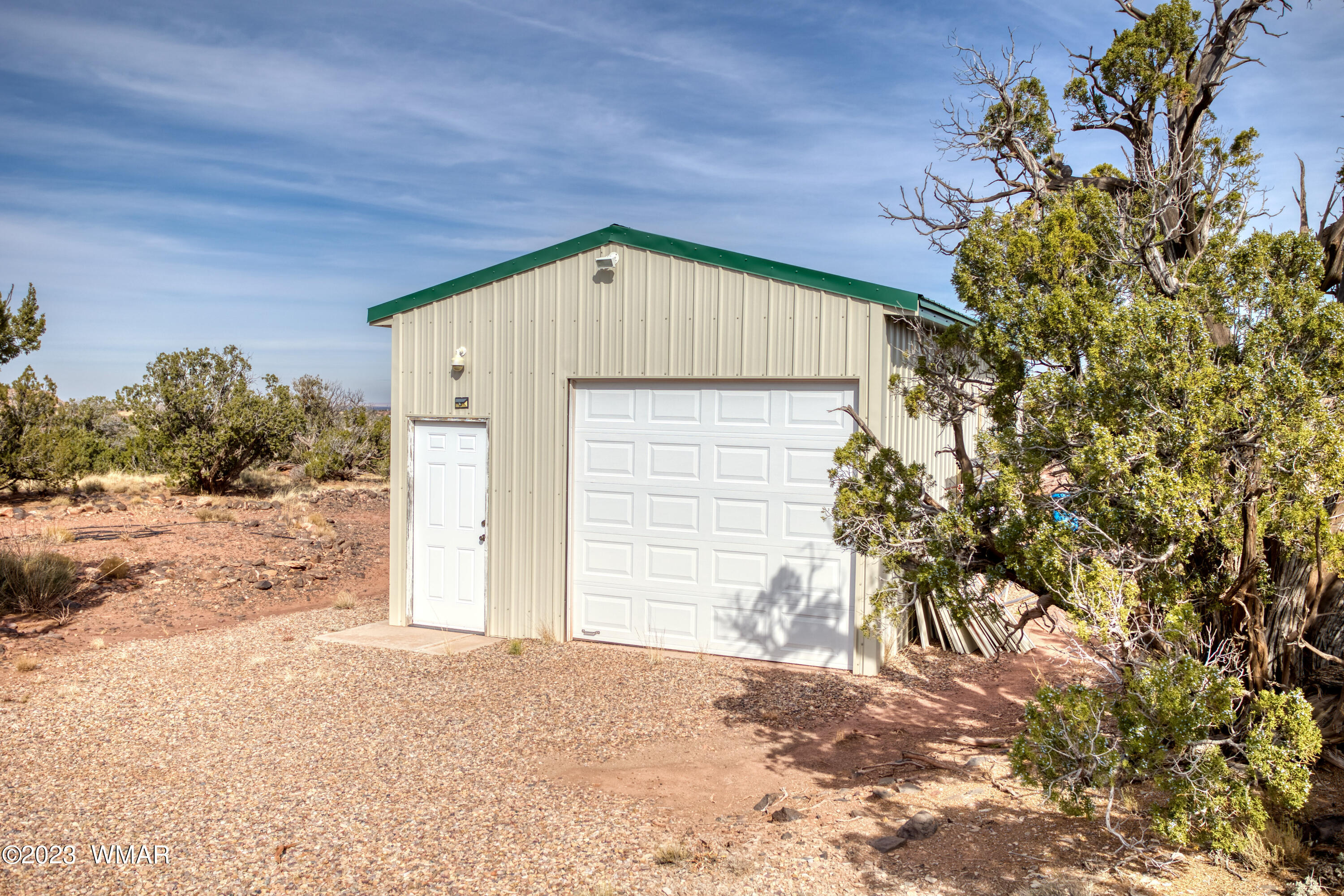 27 County Road Concho, AZ 85924 - Photo 43 of 54 Garage 1