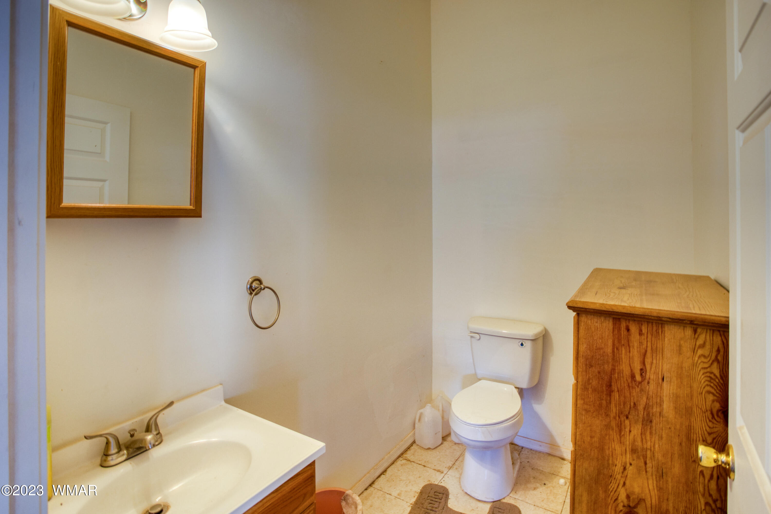 27 County Road Concho, AZ 85924 - Photo 54 of 54 Garage 3 Bath