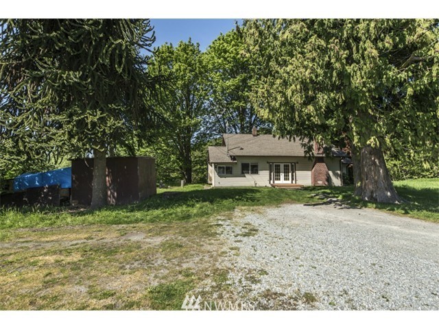 17398 Blodgett Road Mount Vernon, WA 98274 - Photo 11 of 18 Gallery Image 11