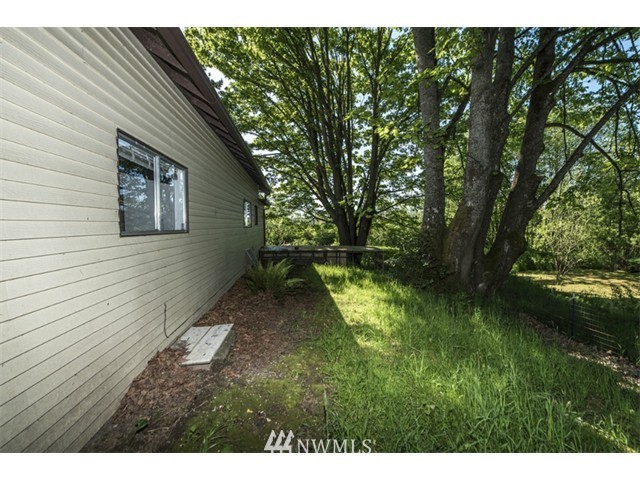 17398 Blodgett Road Mount Vernon, WA 98274 - Photo 13 of 18 Gallery Image 13