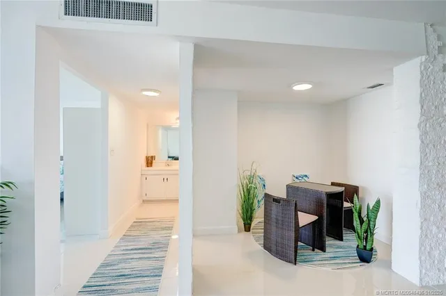 a hallway with a entryway