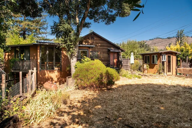 $925,000 | 176 Railroad Avenue, Woodacre, CA 94973