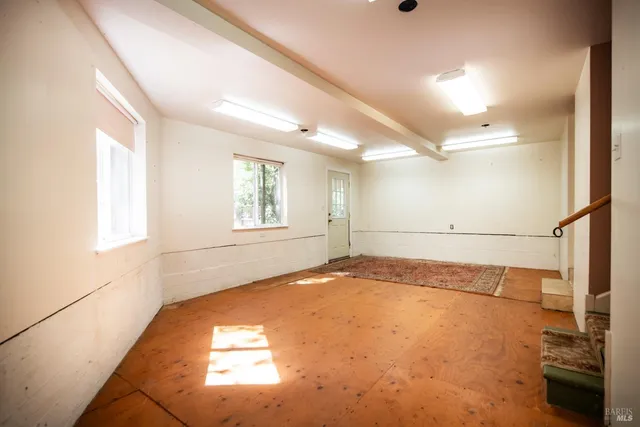 $925,000 | 176 Railroad Avenue, Woodacre, CA 94973