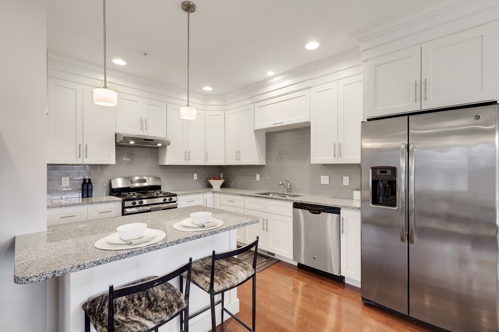 108 Oxbow Road, Unit 108 Framingham, MA 01701 - Photo 12 of 38 Gallery Image 12