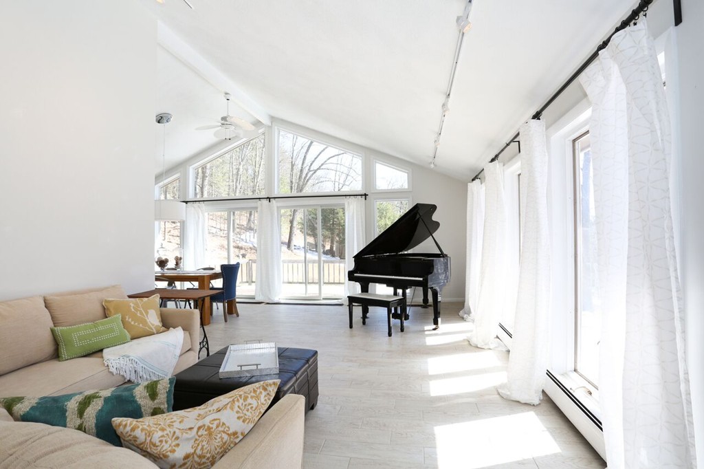 41 Valley Road Southborough, MA 01772 - Photo 3 of 30 Gallery Image 3