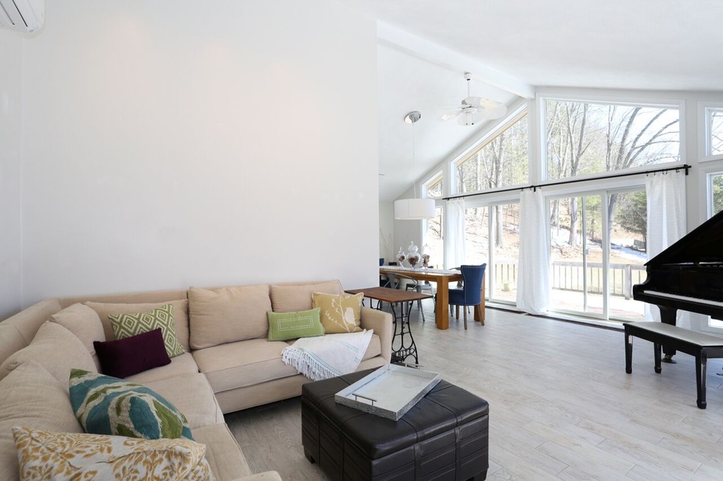 41 Valley Road Southborough, MA 01772 - Photo 4 of 30 Gallery Image 4