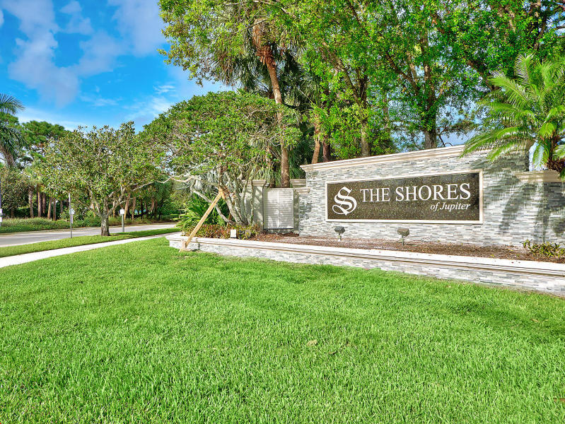 6279 Longleaf Pine Drive Jupiter, FL 33458 - Photo 25 of 33 a view of a park that has sign board