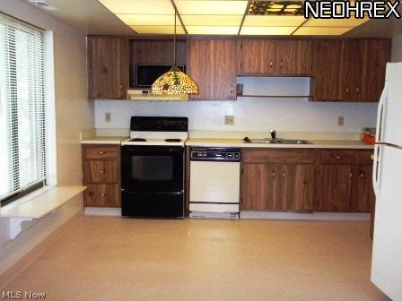 22954 Maple Ridge Road, Unit 201 North Olmsted, OH 44070 - Photo 4 of 14 Gallery Image 4