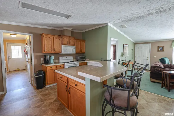 $419,000 | 50 Shaw Road, Creal Springs, IL 62922