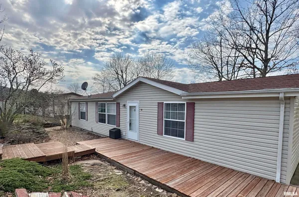 $449,000 | 50 Shaw Road, Creal Springs, IL 62922