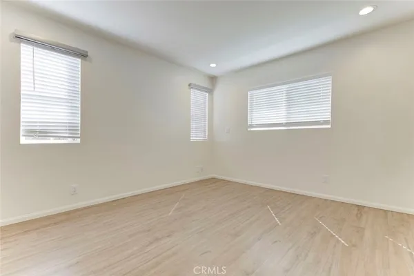 $3,950 | 5709 Beck Avenue, North Hollywood, CA 91601