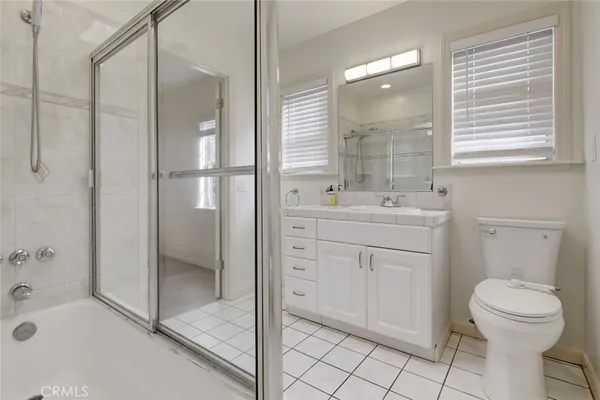 $3,950 | 5709 Beck Avenue, North Hollywood, CA 91601